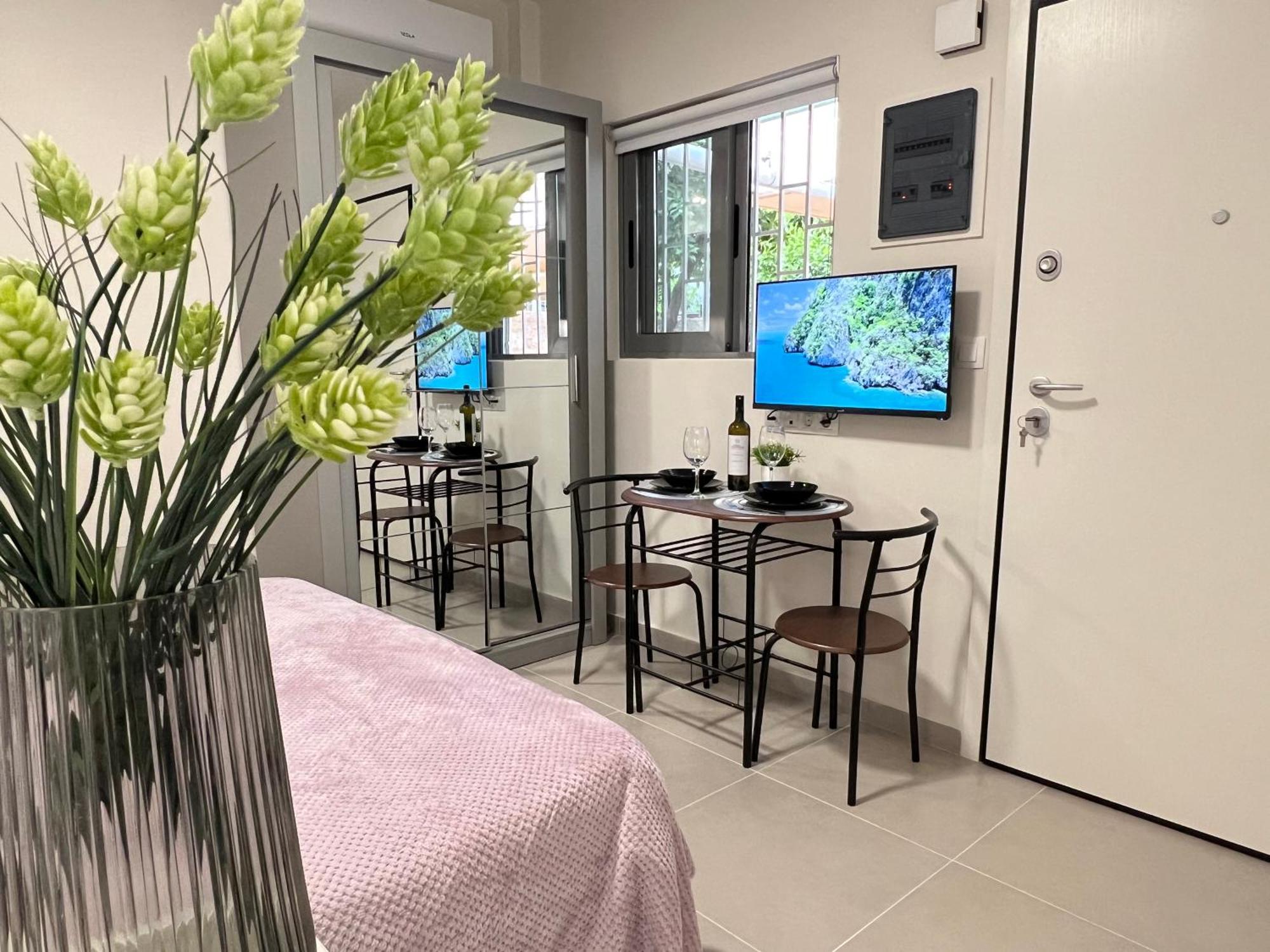 Apartment Modern In Elliniko 5 Mins From Metro